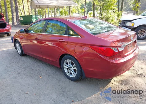 2013 Hyundai Sonata Gls z USA, uszkodzony, nr VIN 5NPEB4AC3DH525207